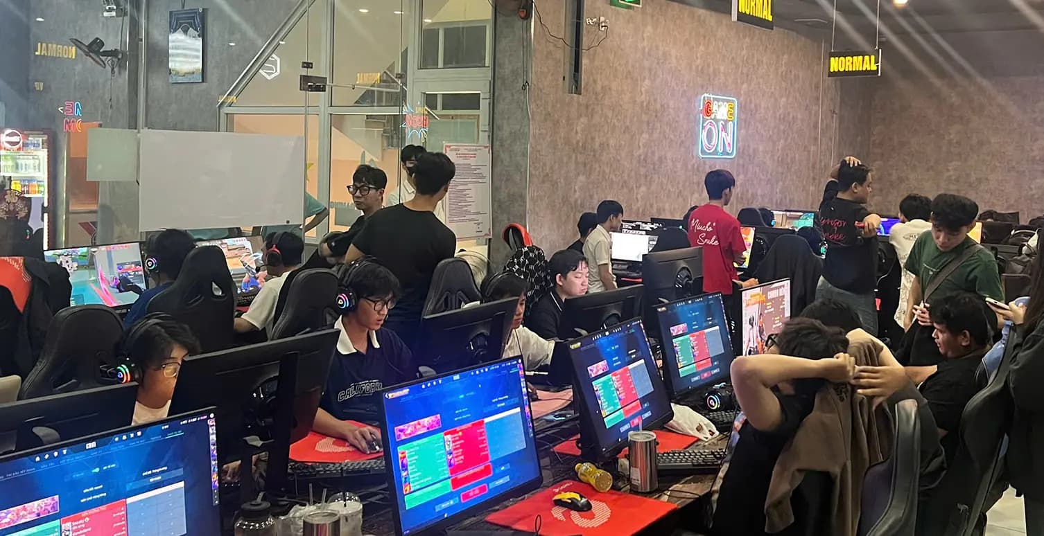 Hoạt động phòng máy 2